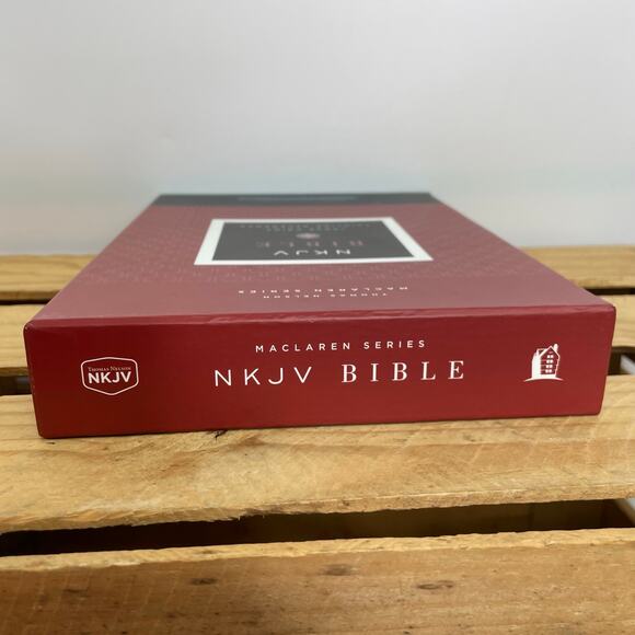 Thomas Nelson Maclaren series NKJV Bible Large print - Picture 4 of 15